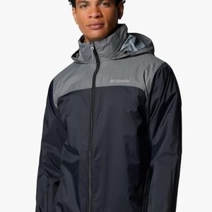 Columbia Men's Black and Gray Packable Raincoat